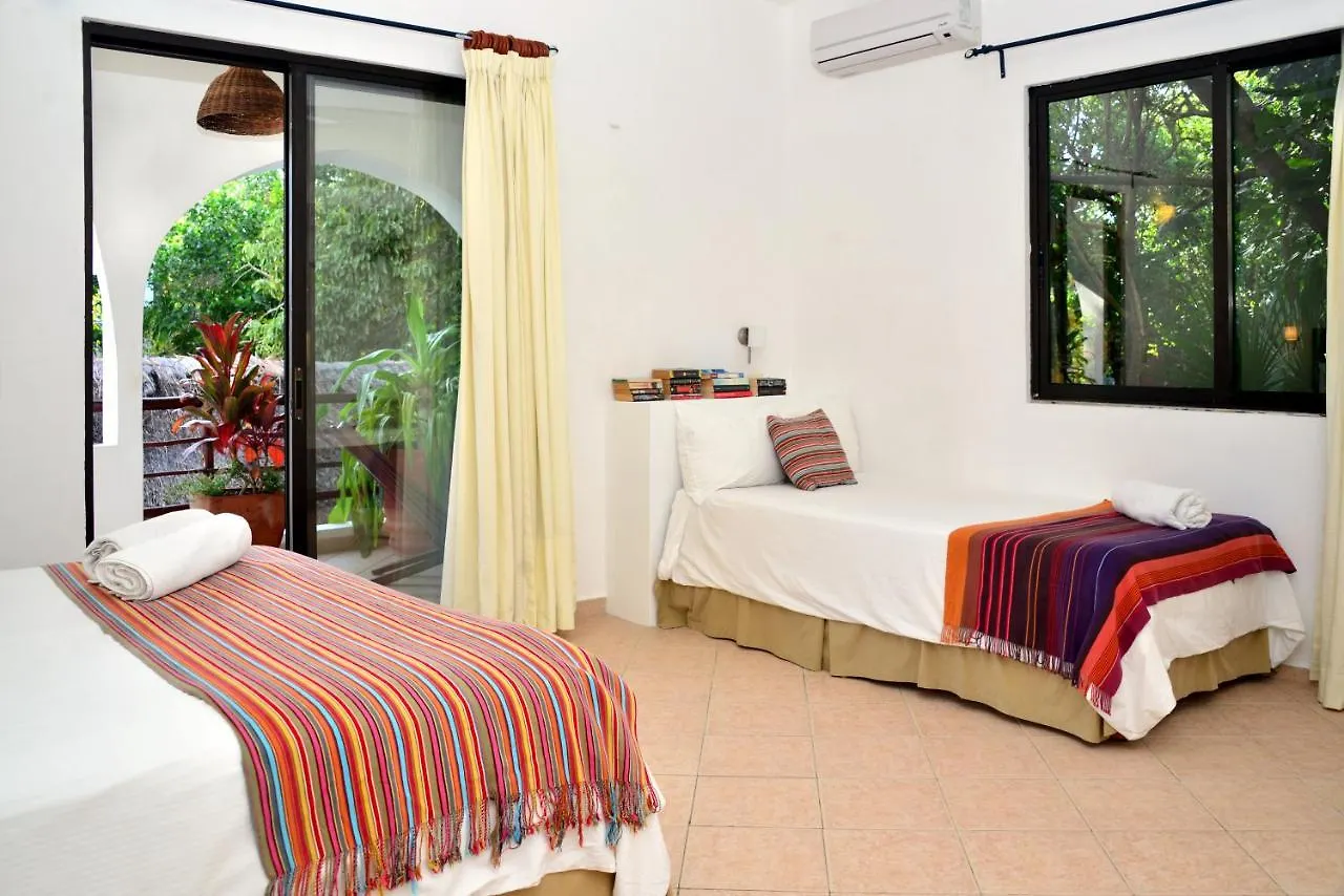 Hotel Club Yebo Playa del Carmen
