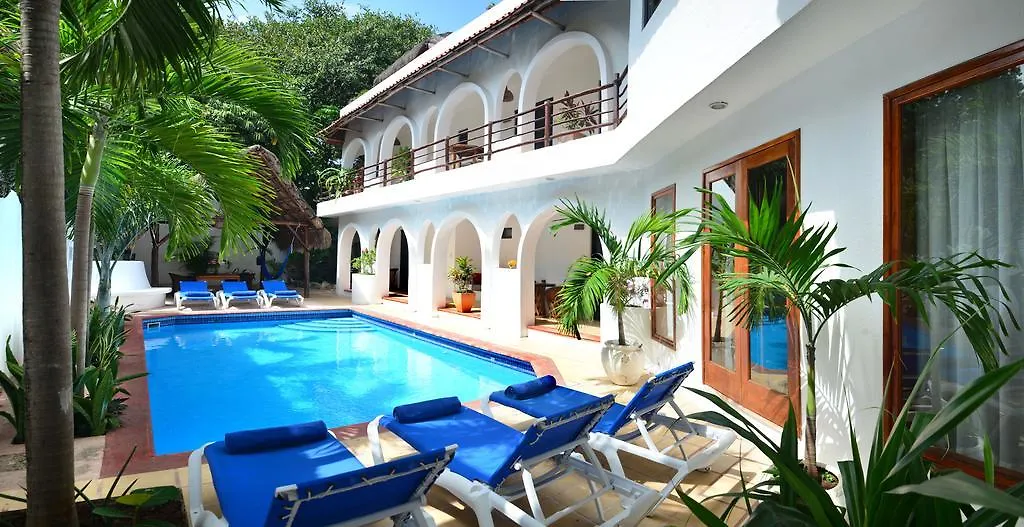 Hotel Club Yebo location